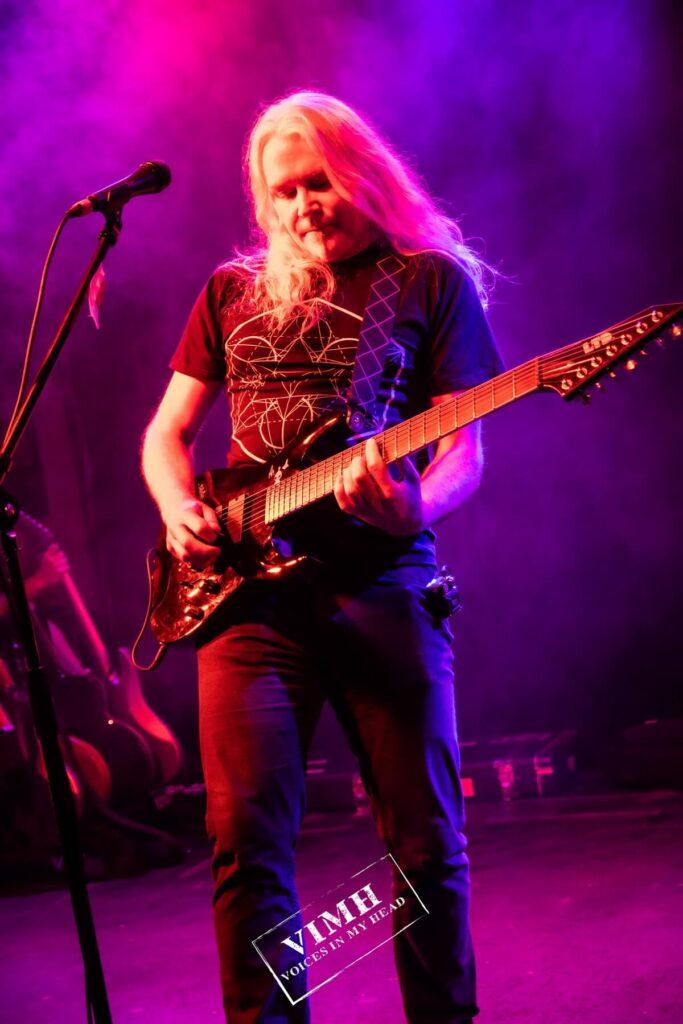 RA live show pic