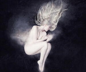 Sylvaine Nova cover
