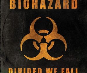 Biohazard Divided We Fall cover