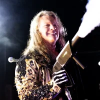 Fozzy photo